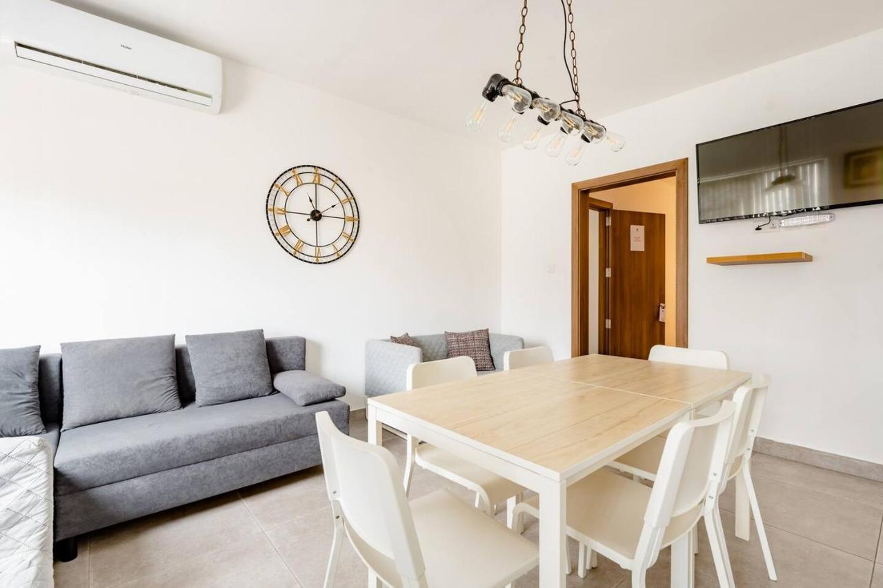 Casa Leon Malta Hotel San Ġiljan Kültér fotó